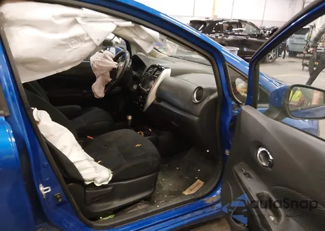 2016 Nissan Versa Note S (Sr)/S Plus/Sl/Sr/Sv z USA, uszkodzony, nr VIN 3N1CE2CP7GL351717